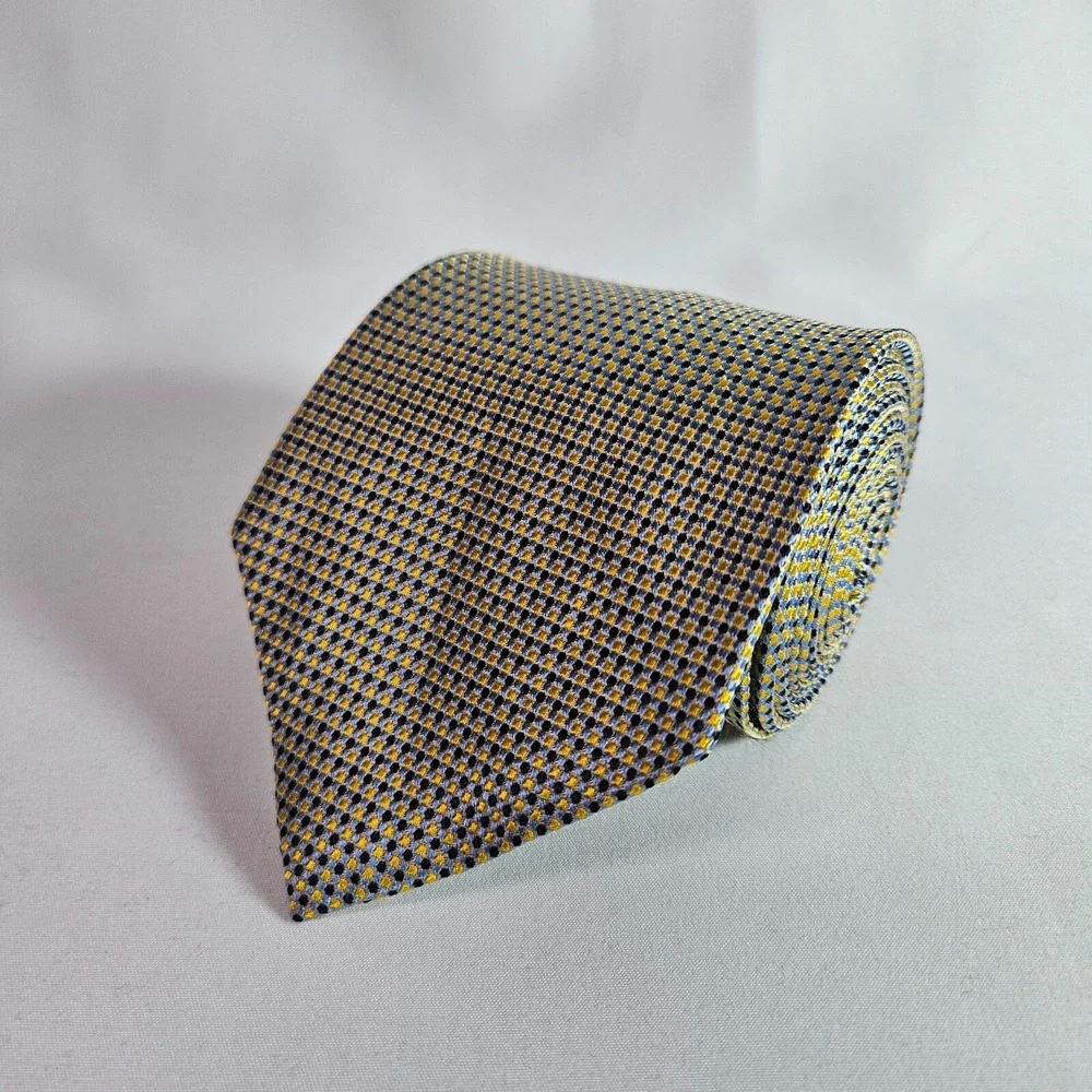 Arrow 100% Silk Tie Geometric Gold 3.5